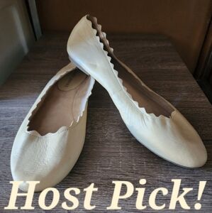 Audrey Brooke Winny Tan Flats Slip On Shoes Womens 11M Neutral Scalloped Leather